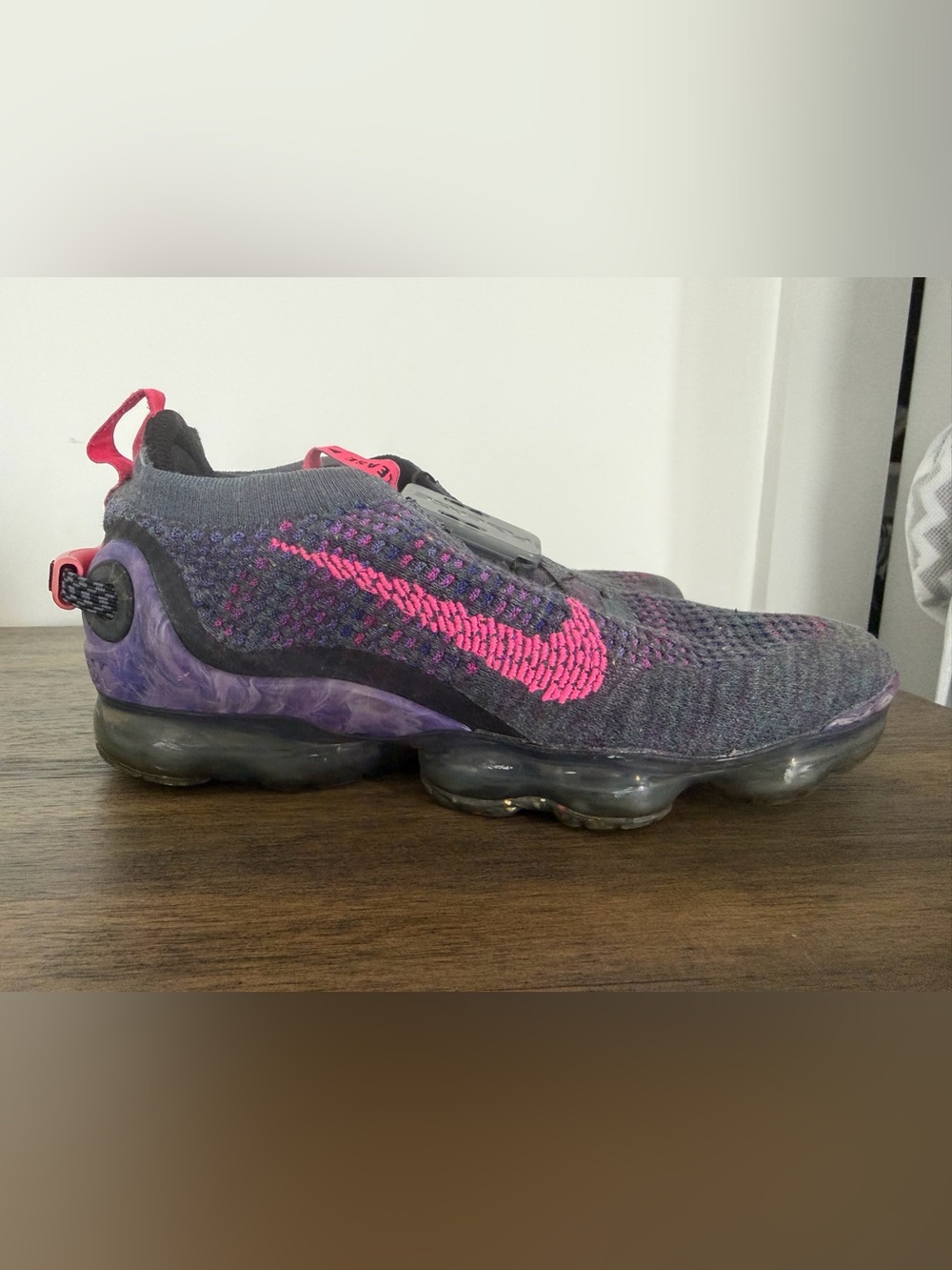 Nike women Purple and Pink VaporMax Flyknit Slip-On Sneakers